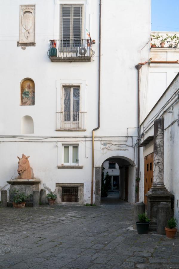 Suite & Luxury Rooms Palazzo Diomede Carafa 나폴리 외부 사진