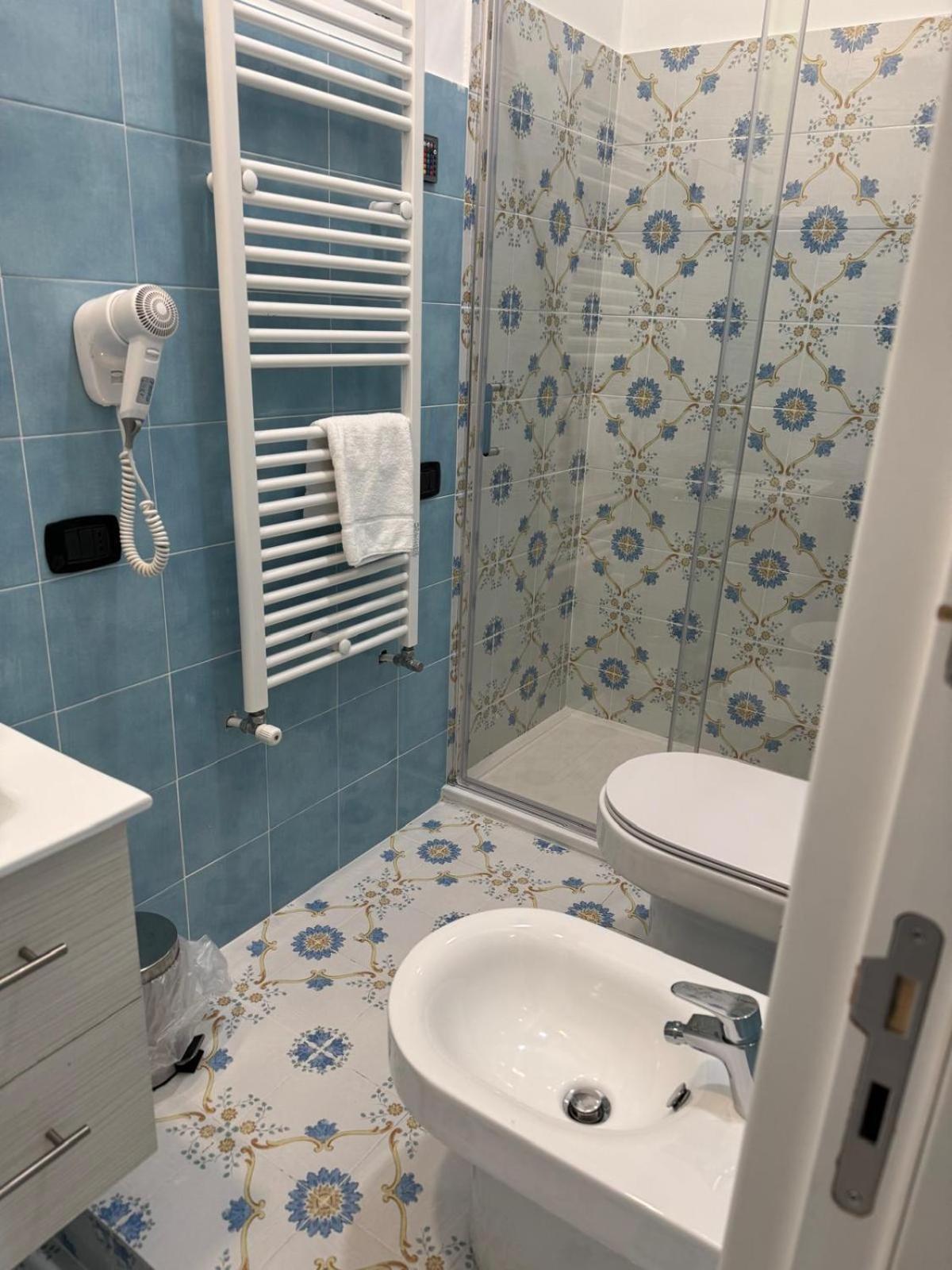 Suite & Luxury Rooms Palazzo Diomede Carafa 나폴리 외부 사진